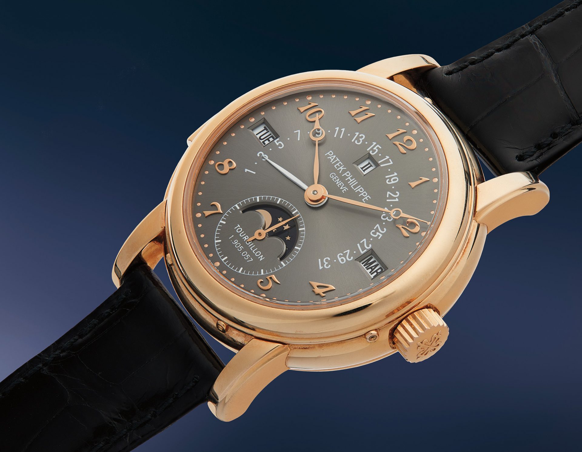 Patek Philippe Tiffany-dialed Nautilus sells at auction for $3.25 million